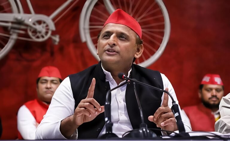 अखिलेश यादव का बड़ा ऐलान, 26 नवंबर को खुलेगा PDA के चुनावी प्लान का राज!